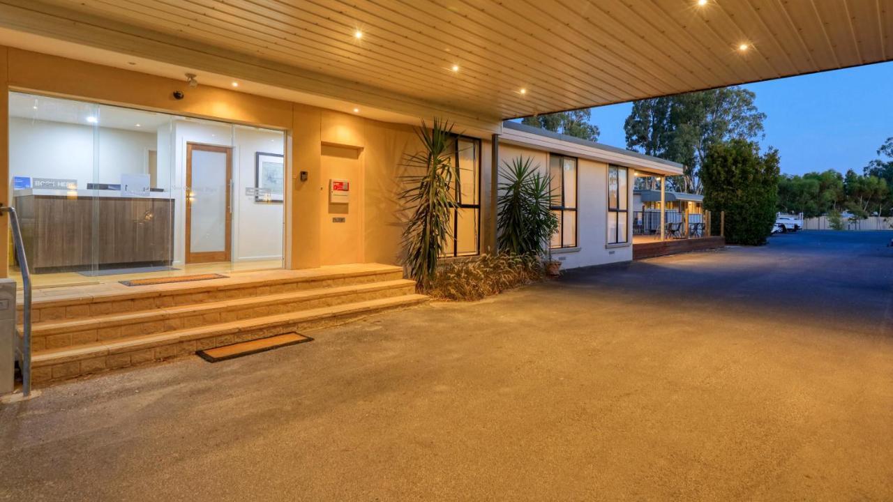 New Crossing Place Motel Seymour Exterior foto